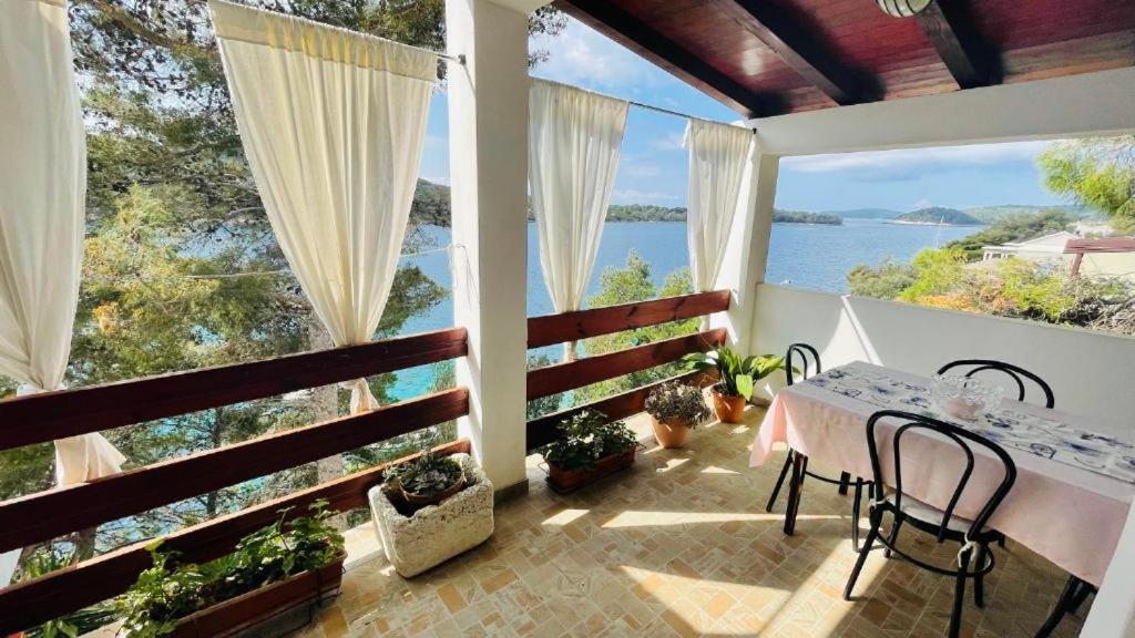 Lovely Apartments On The Private Beach - Island Korcula Prizba Buitenkant foto